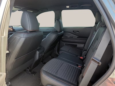 2026 Nissan Pathfinder Rock Creek 4WD