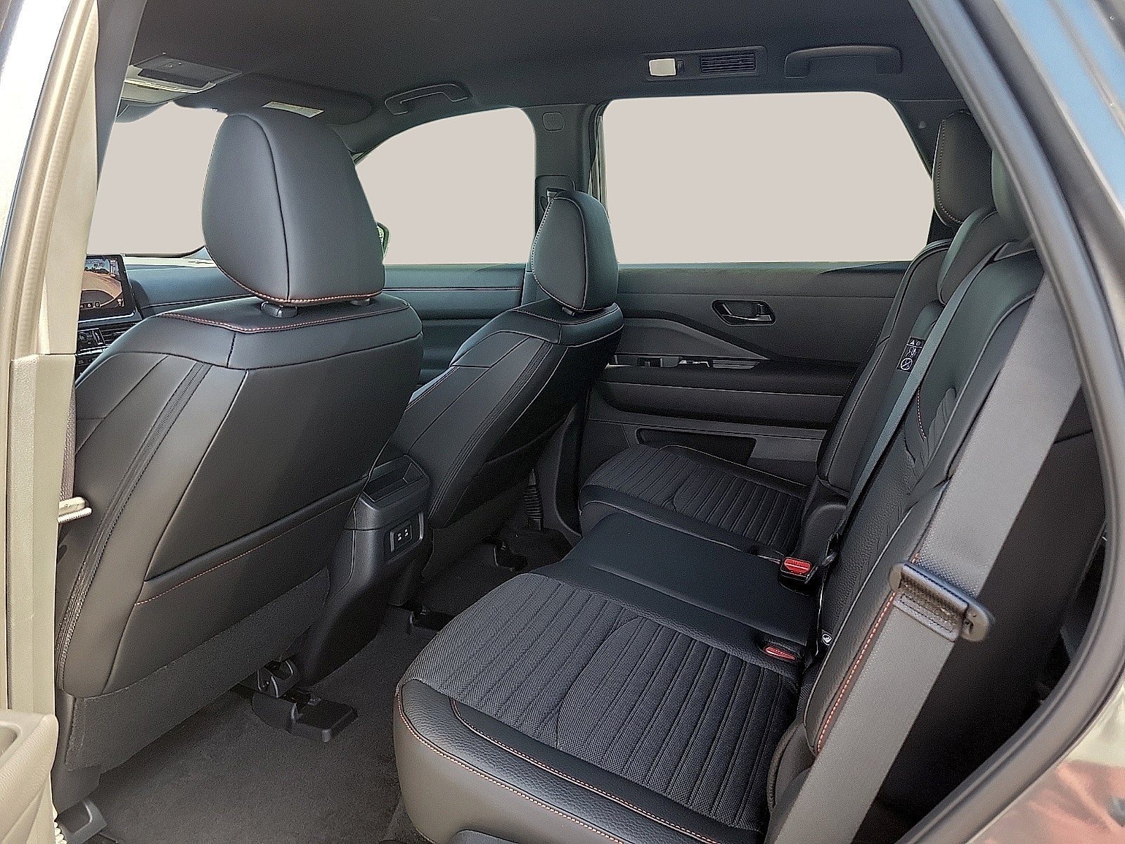 2026 Nissan Pathfinder Rock Creek 4WD
