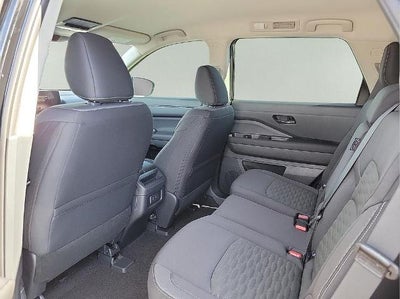 2026 Nissan Pathfinder SV 4WD