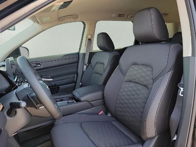 2026 Nissan Pathfinder SV 4WD