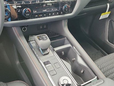 2026 Nissan Pathfinder Rock Creek 4WD