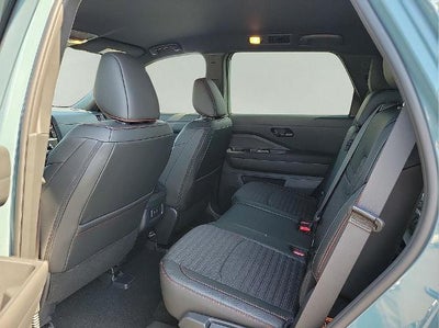 2026 Nissan Pathfinder Rock Creek 4WD