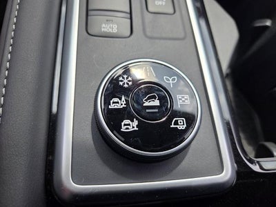 2026 Nissan Pathfinder SV 4WD