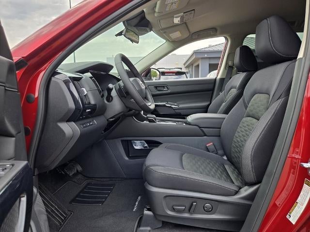 2026 Nissan Pathfinder SV 4WD