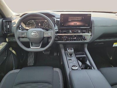 2026 Nissan Pathfinder SV 4WD