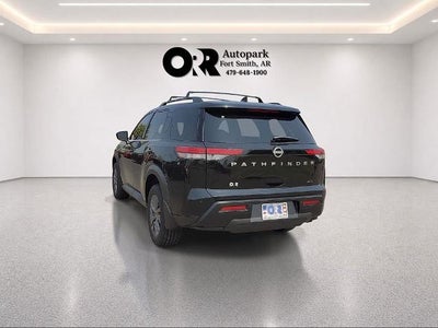 2026 Nissan Pathfinder SV 4WD