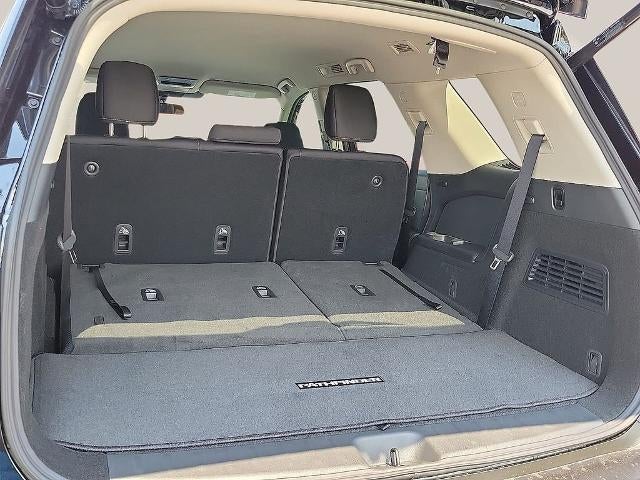 2026 Nissan Pathfinder SV 4WD