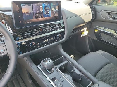 2026 Nissan Pathfinder SV 4WD