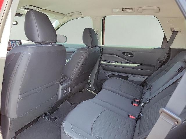 2026 Nissan Pathfinder SV 4WD