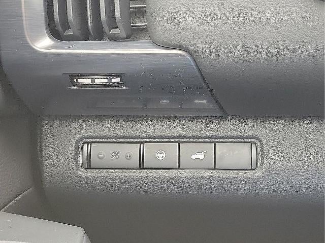 2026 Nissan Pathfinder Rock Creek 4WD