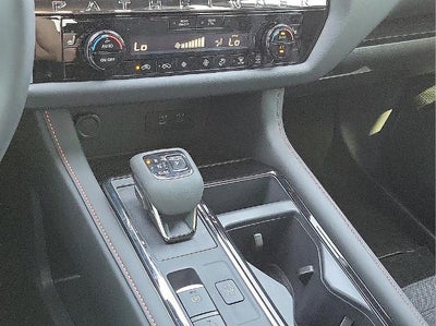 2026 Nissan Pathfinder Rock Creek 4WD