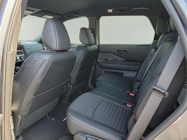 2026 Nissan Pathfinder Rock Creek 4WD