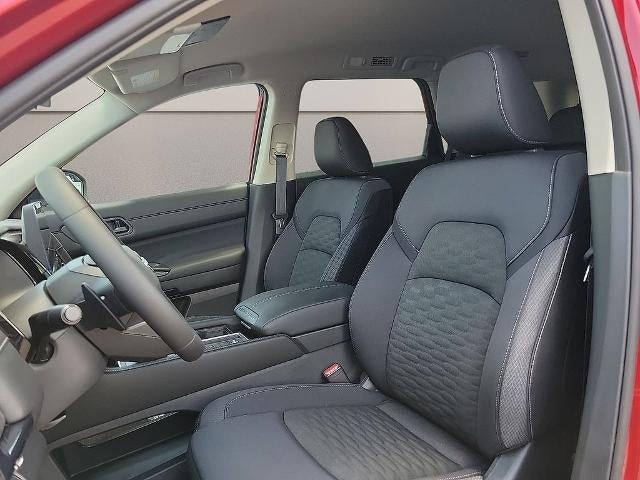 2026 Nissan Pathfinder SV 2WD