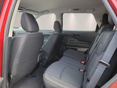 2026 Nissan Pathfinder SV 2WD