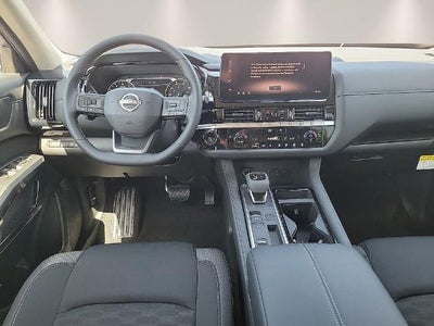 2026 Nissan Pathfinder SV 2WD