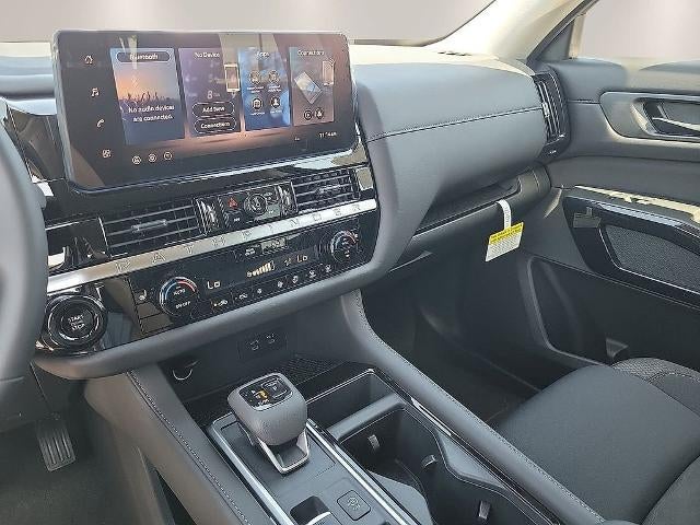 2026 Nissan Pathfinder SV 2WD