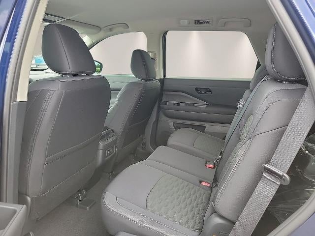 2026 Nissan Pathfinder SV 2WD