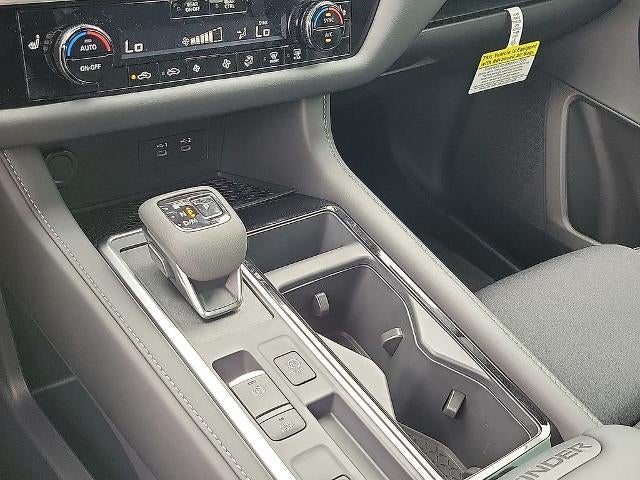 2026 Nissan Pathfinder SV 2WD