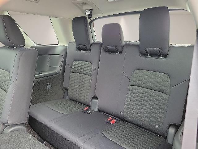 2026 Nissan Pathfinder SV 2WD