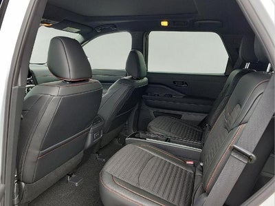 2026 Nissan Pathfinder Rock Creek 4WD