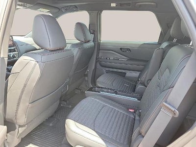 2026 Nissan Pathfinder Rock Creek 4WD