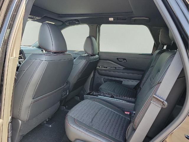 2026 Nissan Pathfinder Rock Creek 4WD