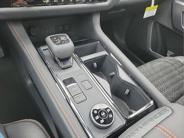 2026 Nissan Pathfinder Rock Creek 4WD