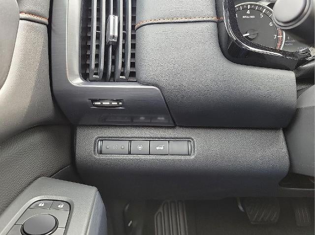 2026 Nissan Pathfinder Rock Creek 4WD