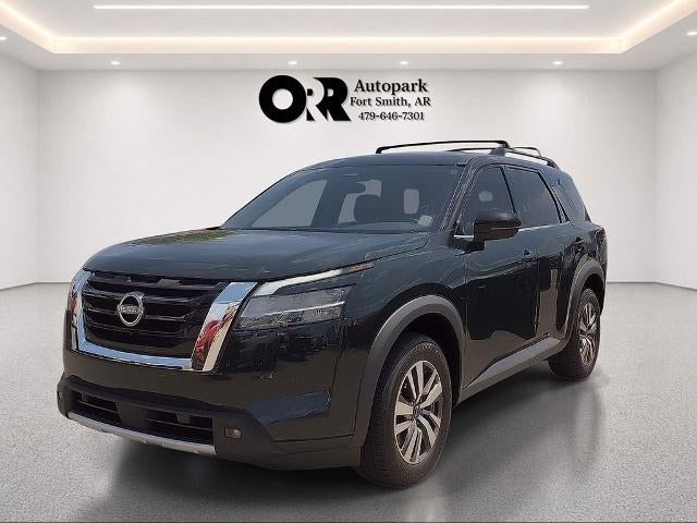 2023 Nissan Pathfinder SL 2WD