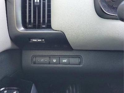 2023 Nissan Pathfinder SL 2WD