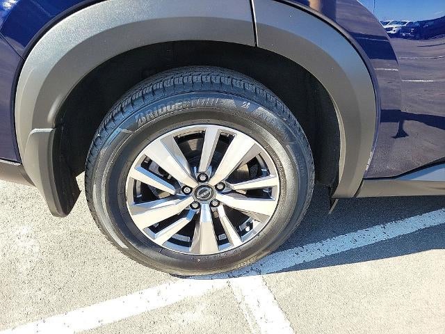 2023 Nissan Pathfinder SL 2WD