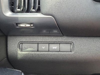 2022 Nissan Pathfinder SL 2WD