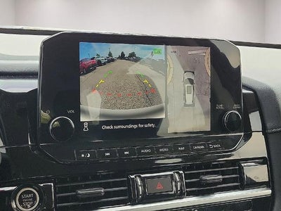 2022 Nissan Pathfinder SL 2WD
