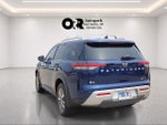 2022 Nissan Pathfinder SL 2WD