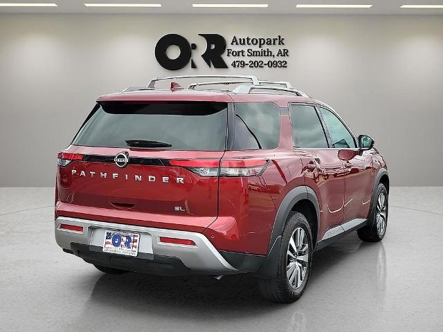 2024 Nissan Pathfinder SL 2WD