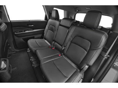 2024 Nissan Pathfinder SL 2WD