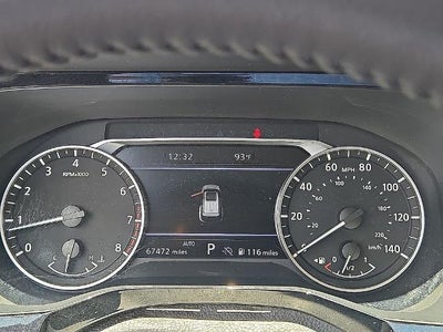 2023 Nissan Pathfinder SL 4WD