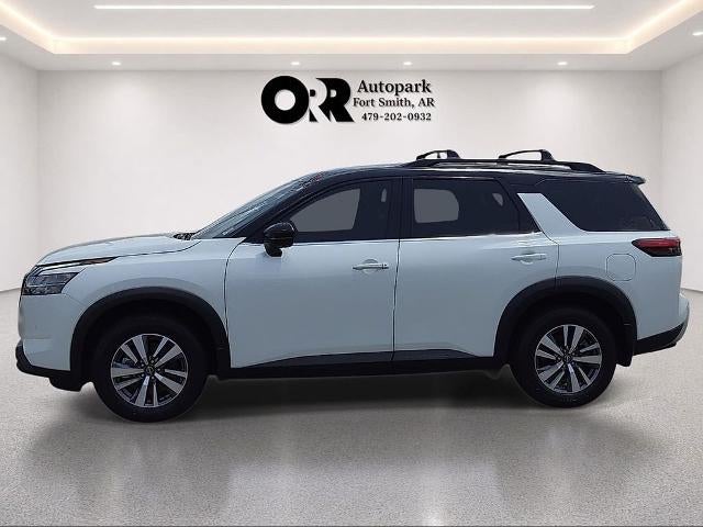 2023 Nissan Pathfinder SL 4WD