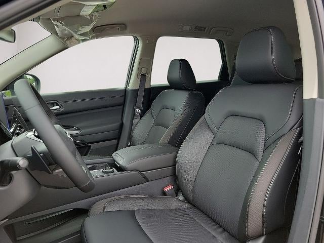 2026 Nissan Pathfinder SL 4WD