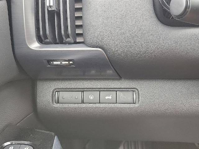 2026 Nissan Pathfinder SL 4WD