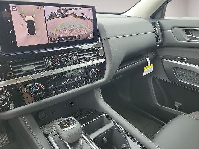 2026 Nissan Pathfinder SL 4WD