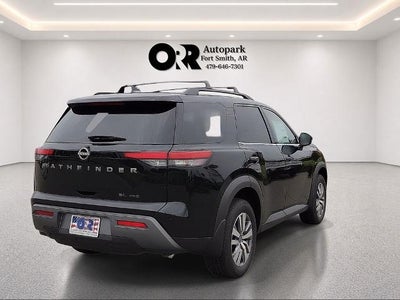 2026 Nissan Pathfinder SL 4WD