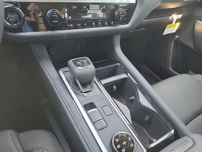 2026 Nissan Pathfinder SL 4WD