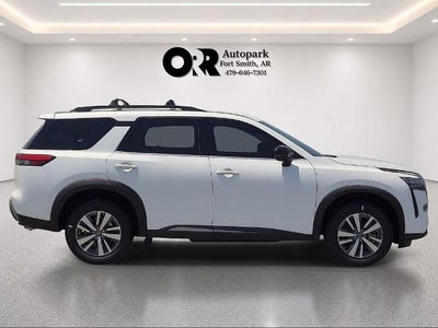 2026 Nissan Pathfinder SL 4WD