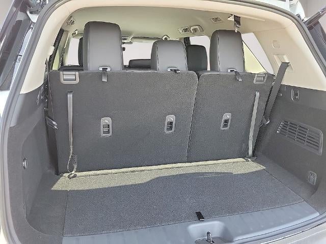 2026 Nissan Pathfinder SL 4WD