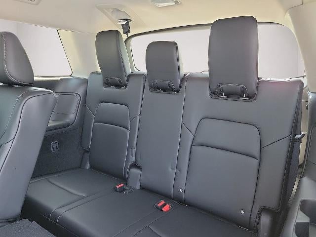 2026 Nissan Pathfinder SL 4WD