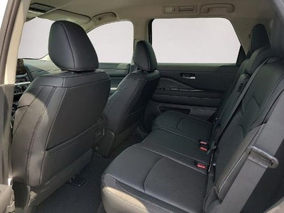2026 Nissan Pathfinder SL 4WD