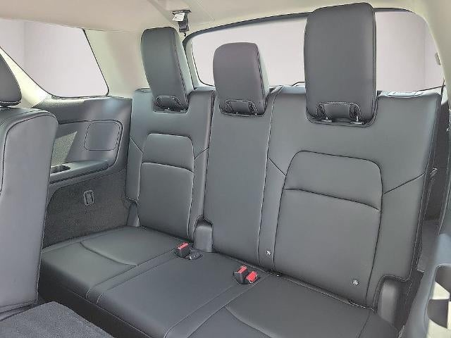 2026 Nissan Pathfinder SL 4WD
