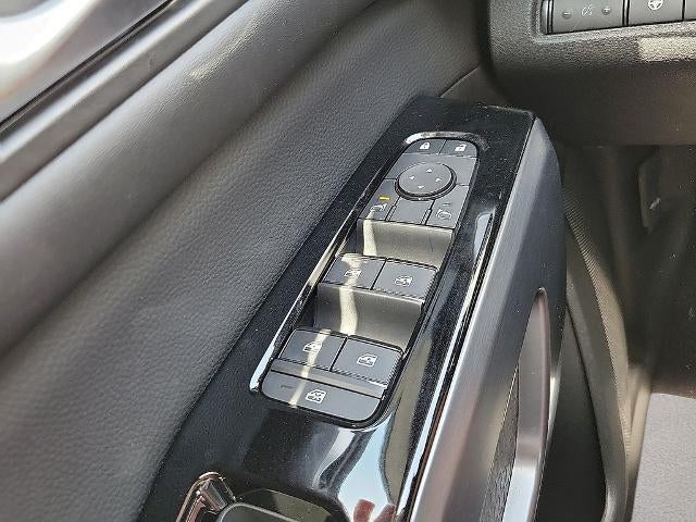 2026 Nissan Pathfinder SL 4WD