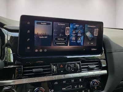 2026 Nissan Pathfinder SL 4WD